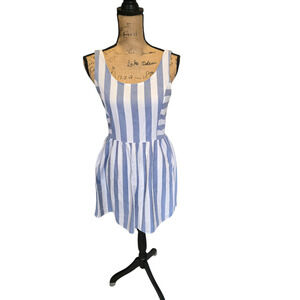 6ixty8ight blue and white striped sleeveless strappy mini dress, size medium